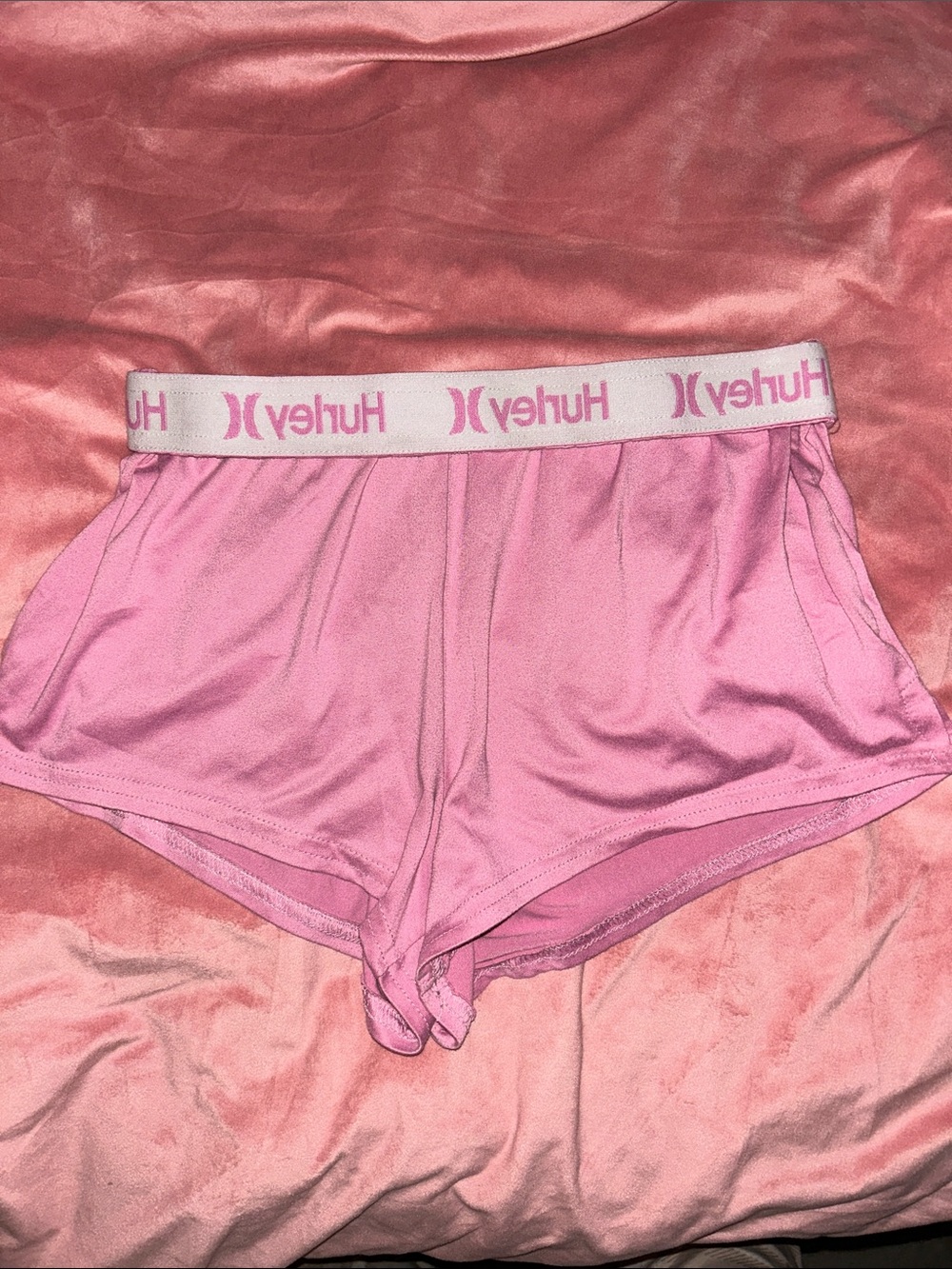 Hurley Pink Elastic-Waist Athletic Shorts